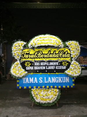 Papan Bunga Duka di Mabar Hilir
